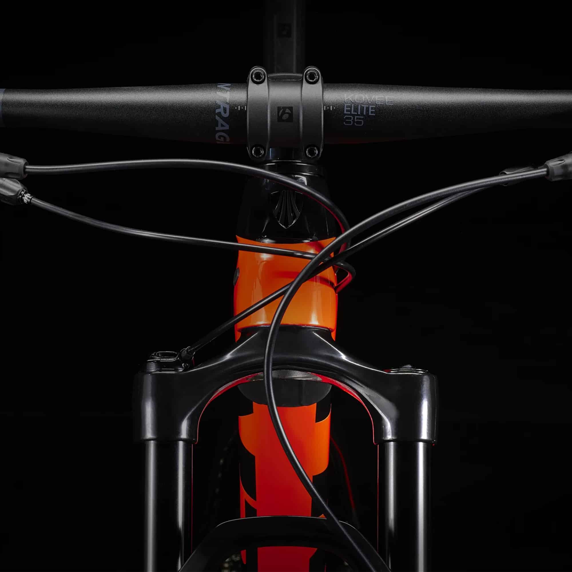 دوچرخه ترک - دوچرخه ترک پروکالیبر 9.7 - دوچرخه تنه کربن ترک - دوچرخه حرفه ای تنه کربن - دوچرخه رده بالا ترک - دوچرخه ترک کالیبر پرو 9.7 2023 - دوچرخه کوهستان پرو کالیبر ترک 9.7 - دوچرخه کوهستان ترک پروکالیبر کربن TREK PROCALIBER 9.7 2023