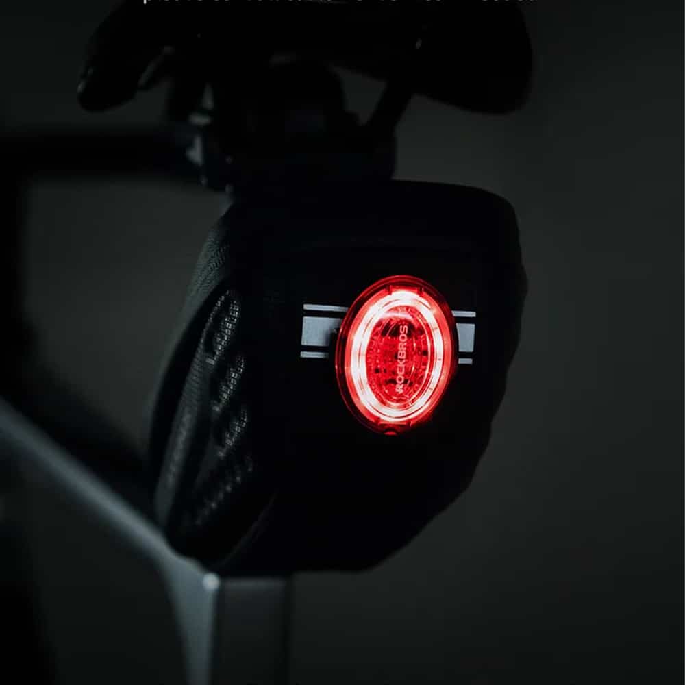 کیف زیر زین دوچرخه - کیف راکبراس دوچرخه - کیف زیر زین - کیف دوچرخه - کیف راک براس - هارد کیف زیر زین دوچرخه - کیف راکبراس زیر زین - کیف دوچرخه زیر زین ضد اب - کیف راک براس دوچرخه .8 لیتر - کیف زیر زین دوچرخه راکبراس ROCKBROS HARD BAG 0.8L