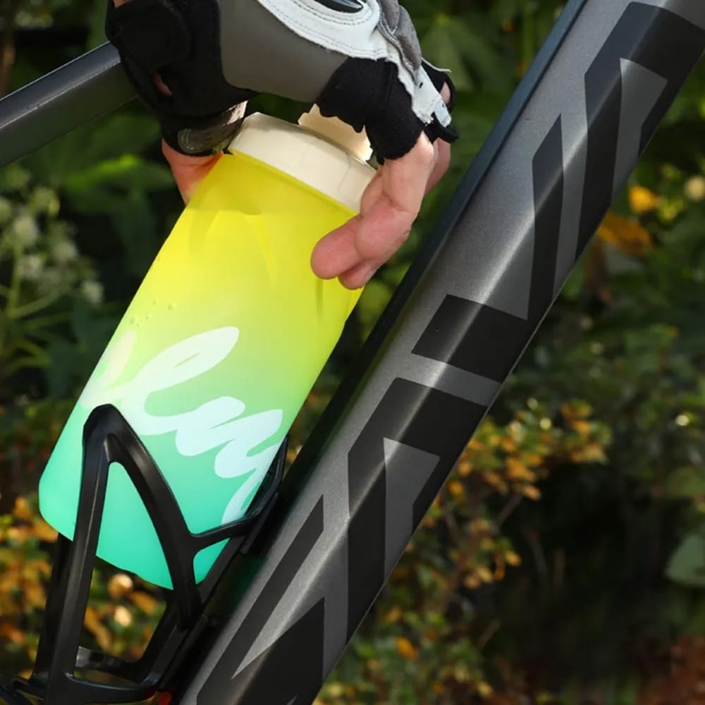 قمقمه دوچرخه - قمقمه دوچرخه 620 سی سی - قمقمه دوچرخه 620 میلی لیتر - قمقمه دوچرخه پیپی 5 - قمقمه ورزشی فشاری - قمقمه دوچرخه 600 سی سی دوچرخه - قمقمه 620 سی سی دوچرخه ESLNF