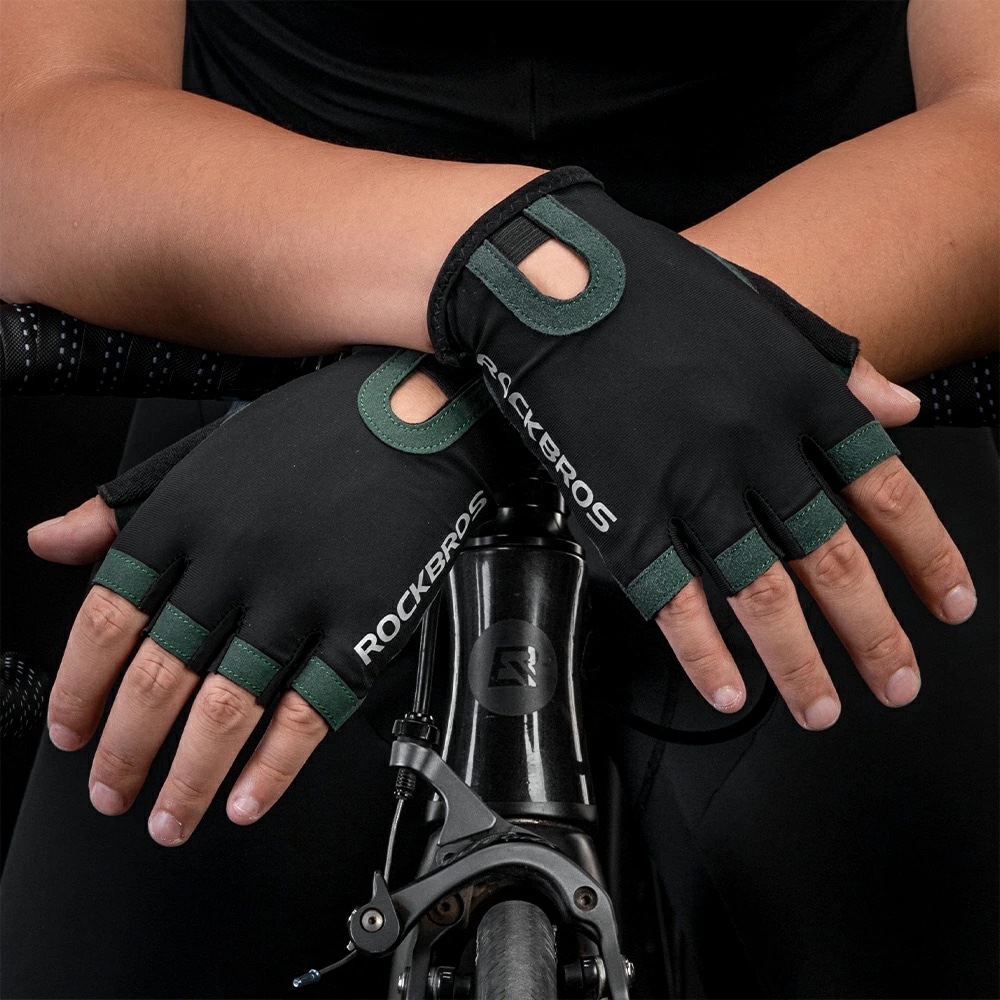دستکش دوچرخه - دستکش دوچرخه سواری - دستکش ورزشی - دستکش بشگاه - دستکش باشگاهی - دستکش دوچرخه سواری راکبراس - دستکش دوچرخه سواری راک براس - دستکش دوچرخه سواری راکبراس سایزبندی - دستکش نیم انگست دوچرخه راکبراس - دستکش نیم انگشت دوچرخه سواری راکبراس ROCKBROS